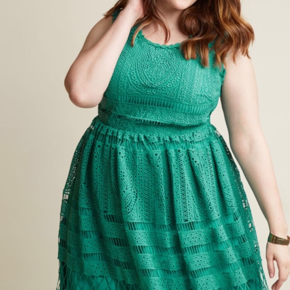 Plus size A-line Dress in Jade